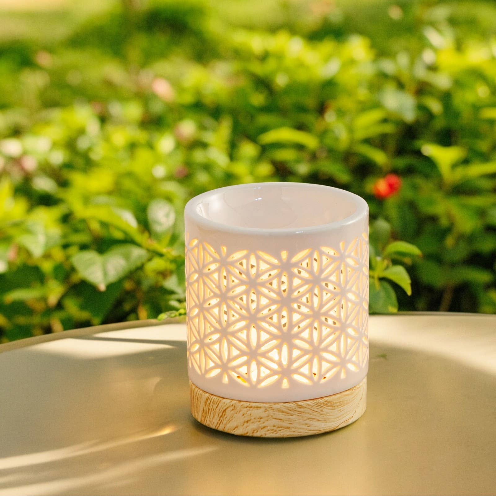 Livets blomst duftlampe i keramik