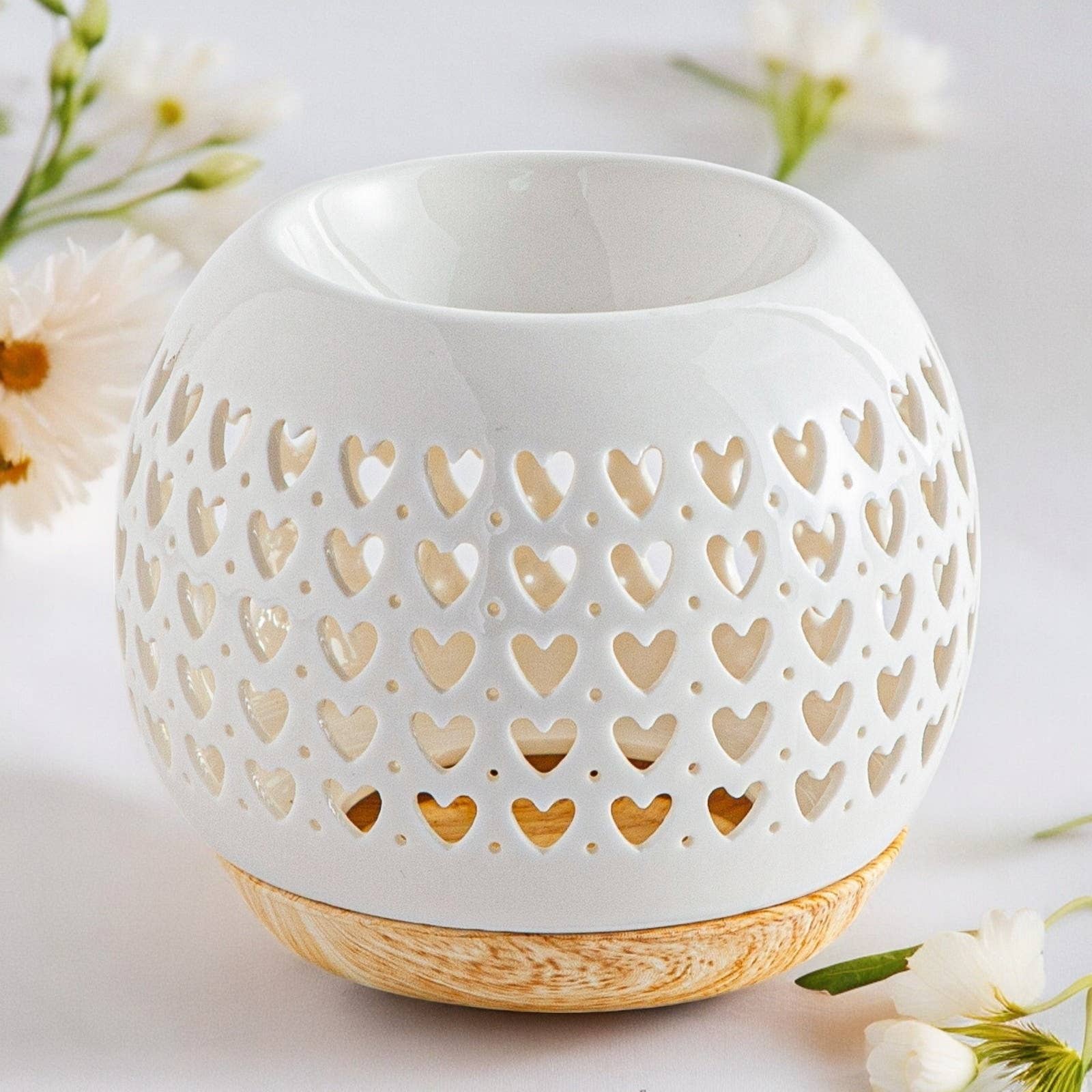 Hjertemønster duftlampe i keramik