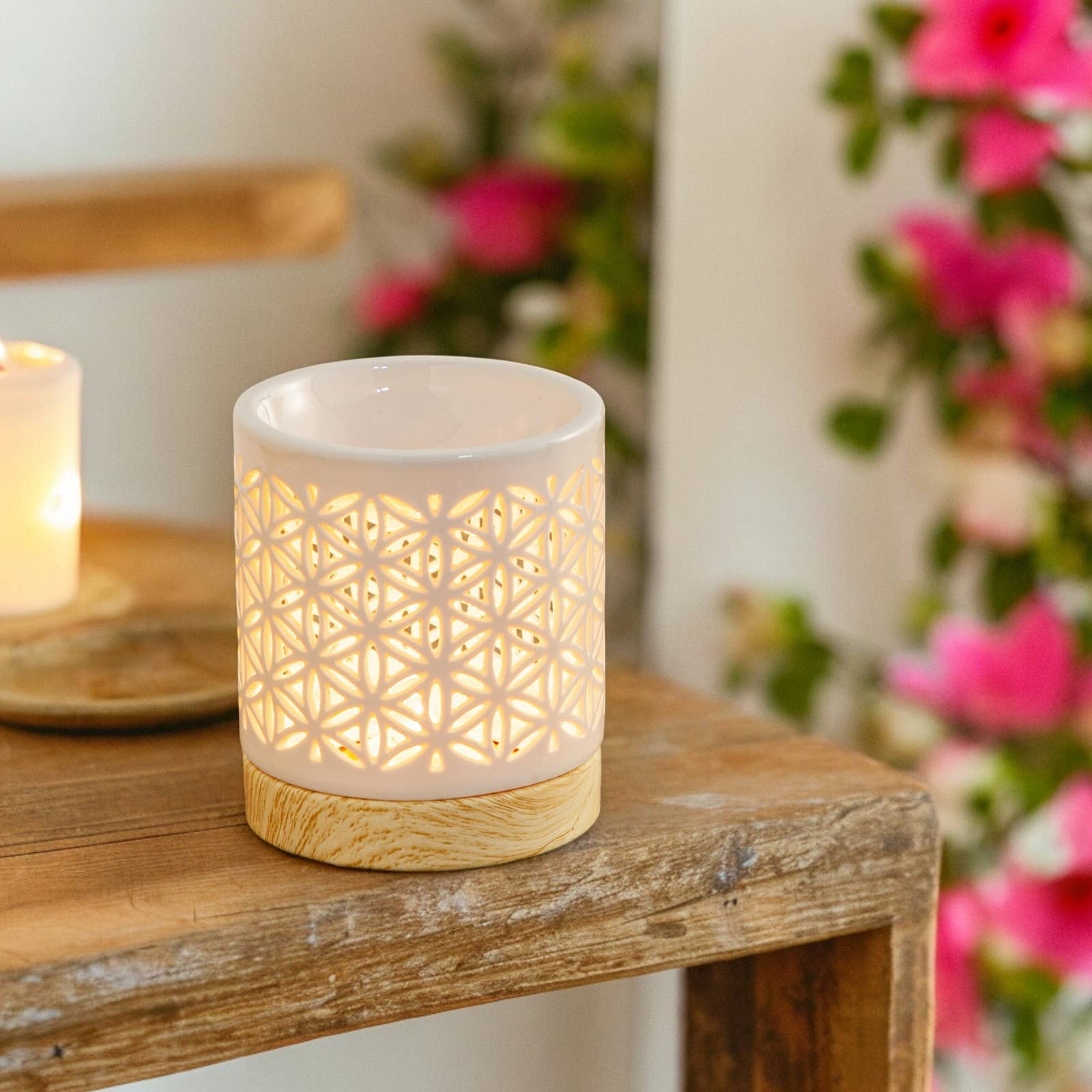 Livets blomst duftlampe i keramik