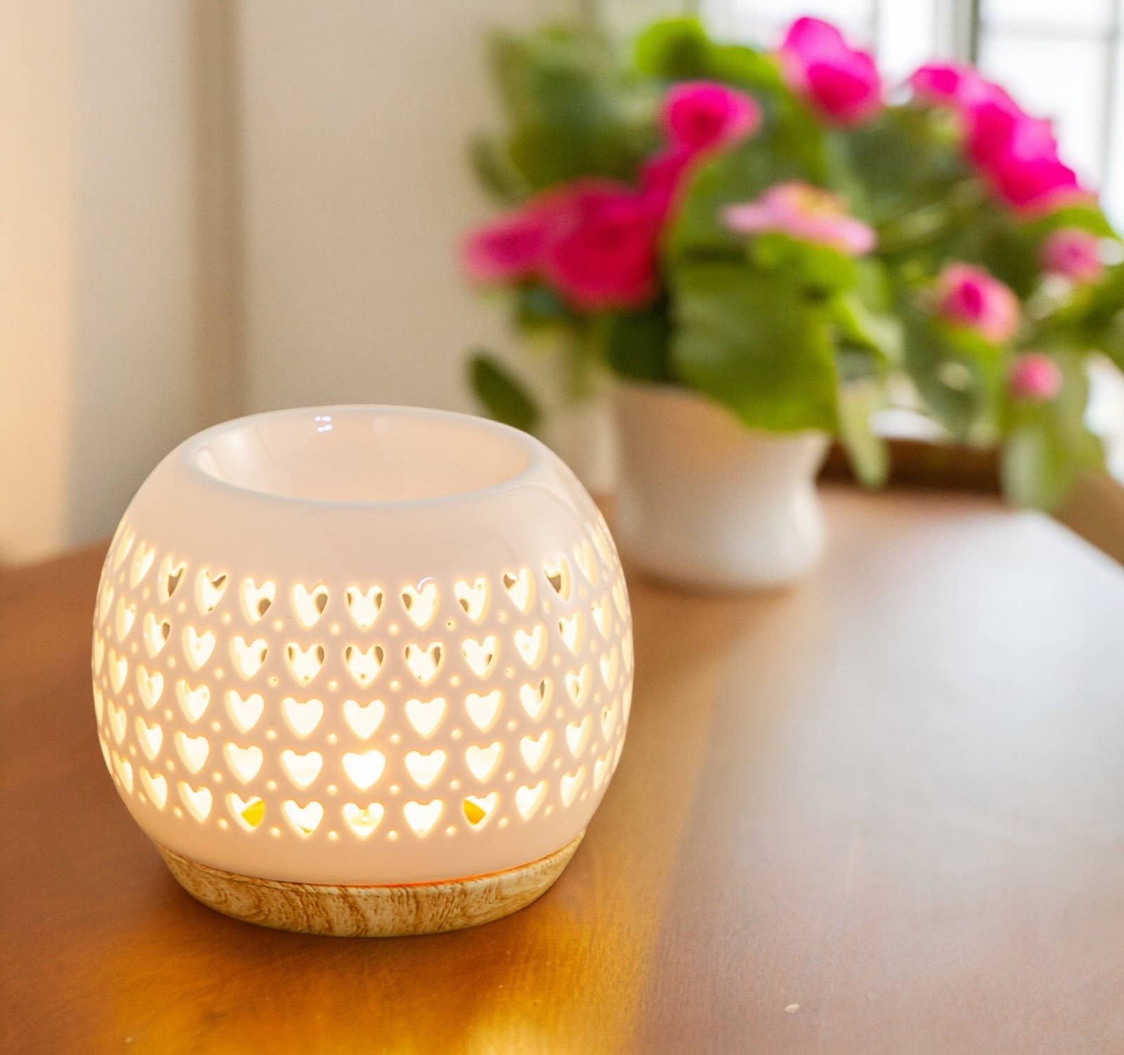 Hjertemønster duftlampe i keramik